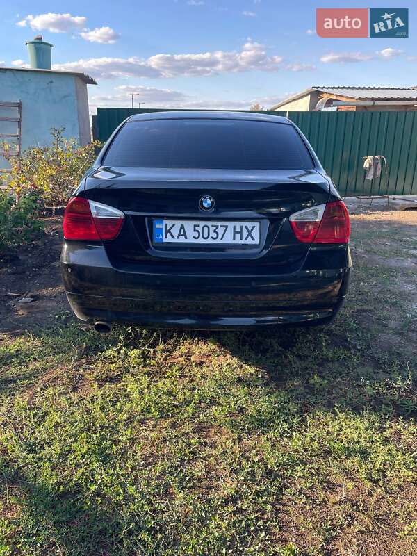 Седан BMW 3 Series 2006 в Миколаєві