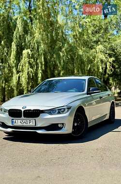 Седан BMW 3 Series 2015 в Кривом Роге