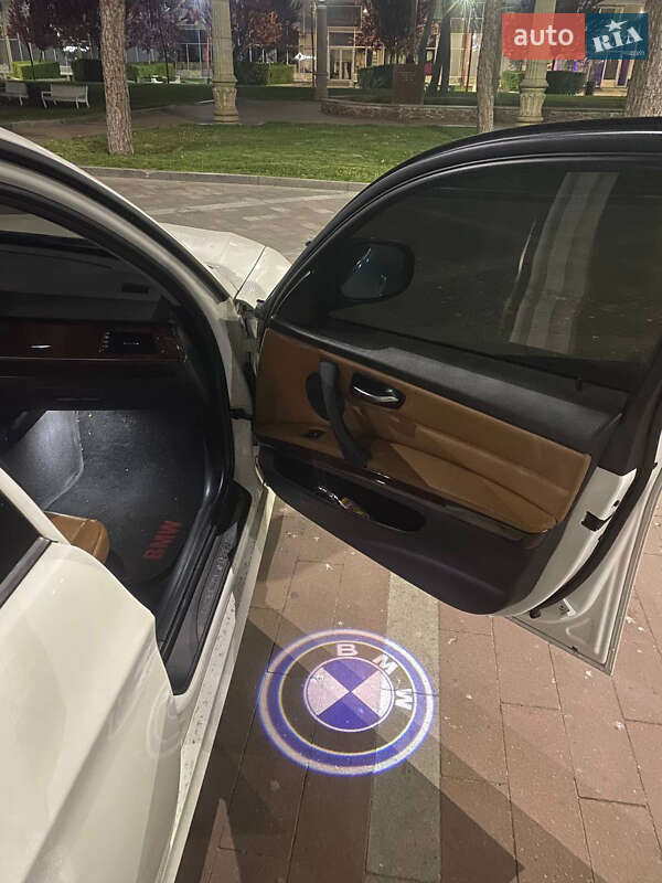 Седан BMW 3 Series 2011 в Ирпене фото 3 Седан BMW 3 Series 2011 в Ирпене