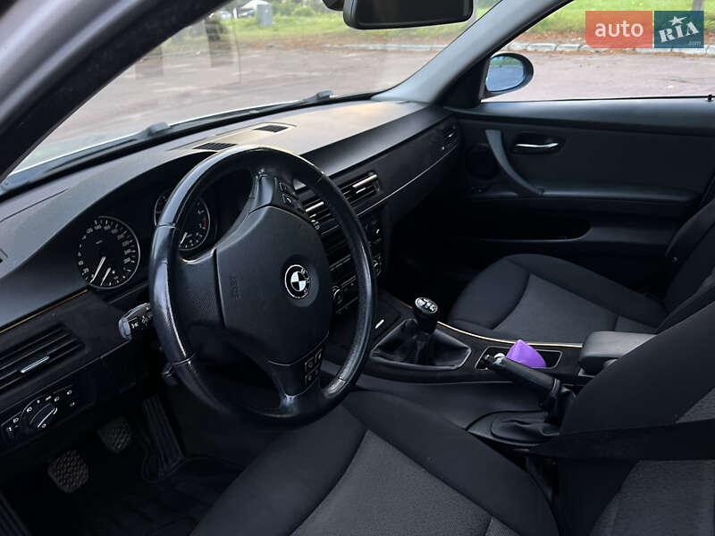 Седан BMW 3 Series 2007 в Житомире