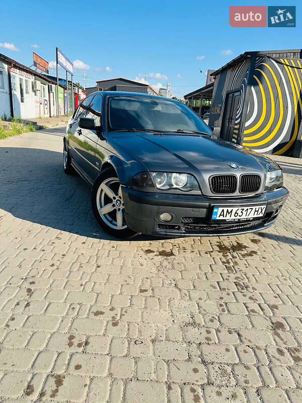 Седан BMW 3 Series 2000 в Ирпене