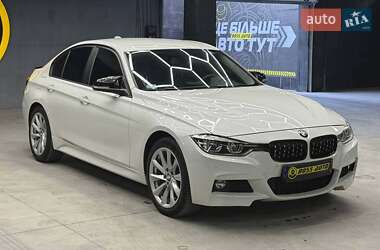 Седан BMW 3 Series 2017 в Черновцах