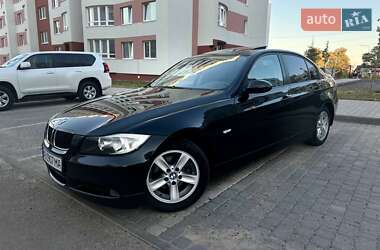 Седан BMW 3 Series 2005 в Виннице