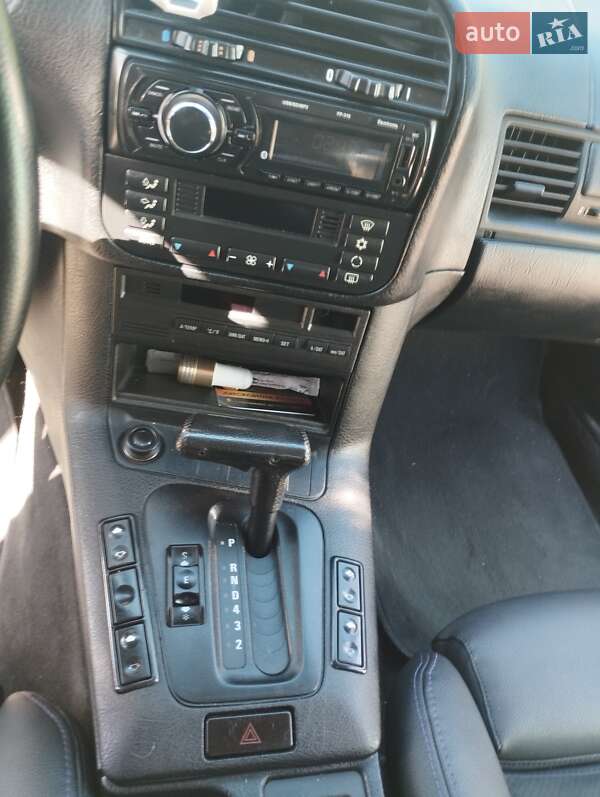 Седан BMW 3 Series 1997 в Брацлаве