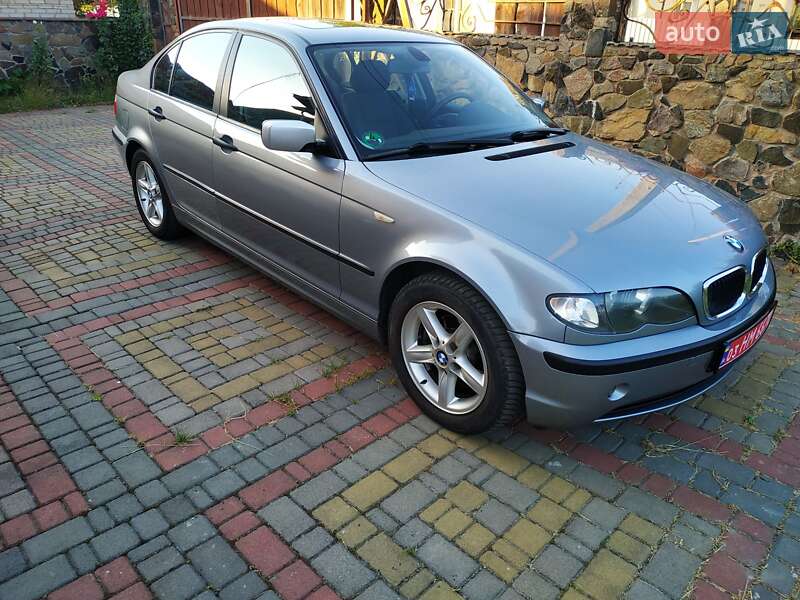 Седан BMW 3 Series 2004 в Луцке