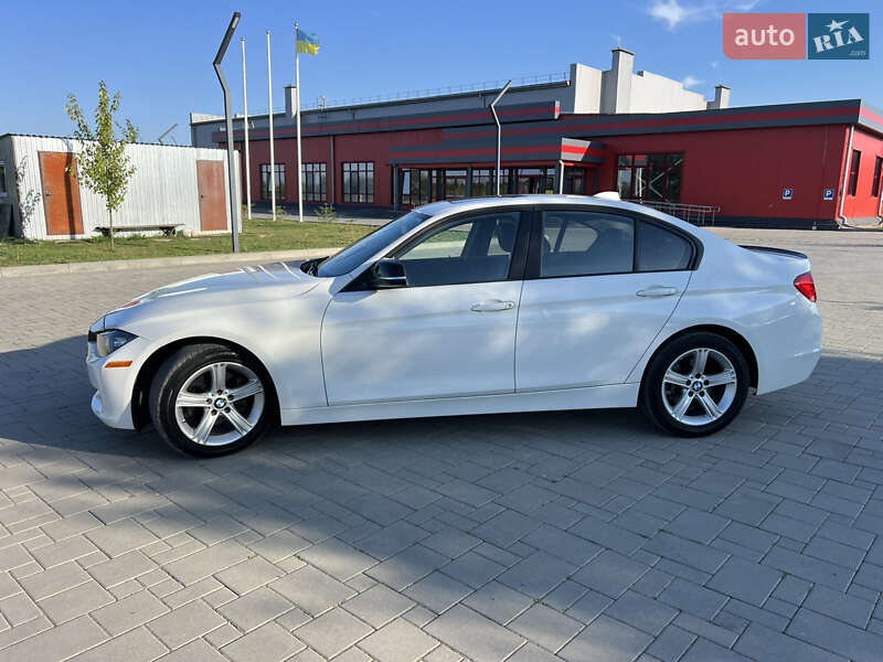 Седан BMW 3 Series 2014 в Ровно
