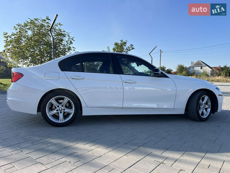 Седан BMW 3 Series 2014 в Ровно