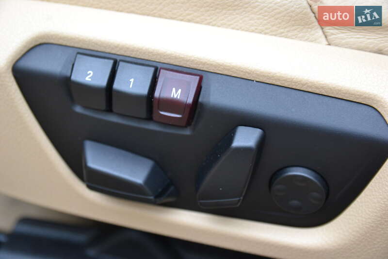 Седан BMW 3 Series 2013 в Луцьку