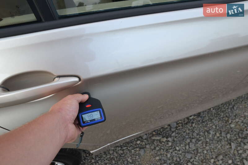 Седан BMW 3 Series 2013 в Луцьку