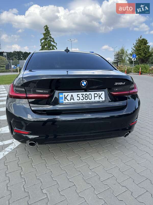 Седан BMW 3 Series 2022 в Києві