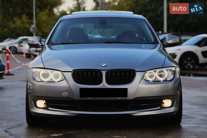 Купе BMW 3 Series 2010 в Киеве
