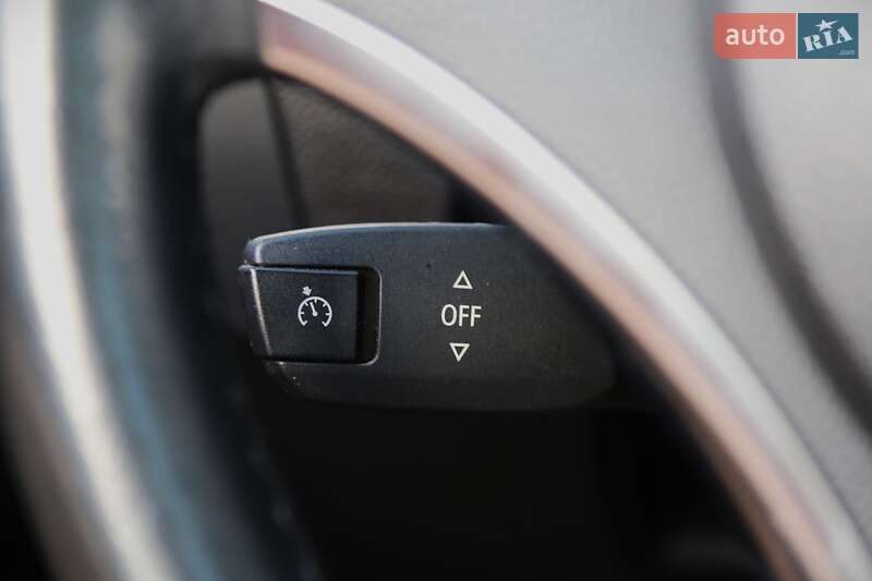 Купе BMW 3 Series 2010 в Киеве