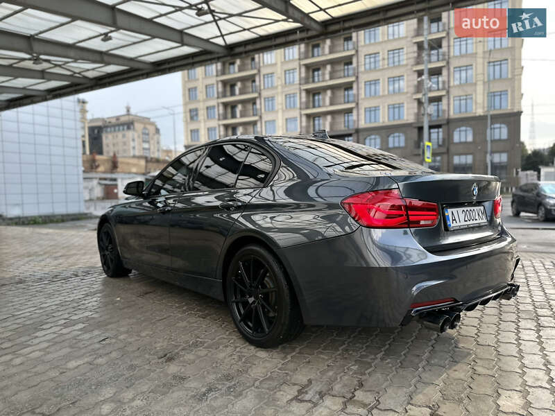 Седан BMW 3 Series 2015 в Киеве