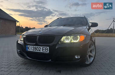 Універсал BMW 3 Series 2009 в  фото 26 Універсал BMW 3 Series 2009 в