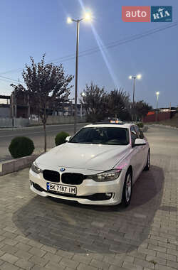 Седан BMW 3 Series 2015 в Рівному