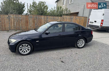 Седан BMW 3 Series 2006 в Волочиську