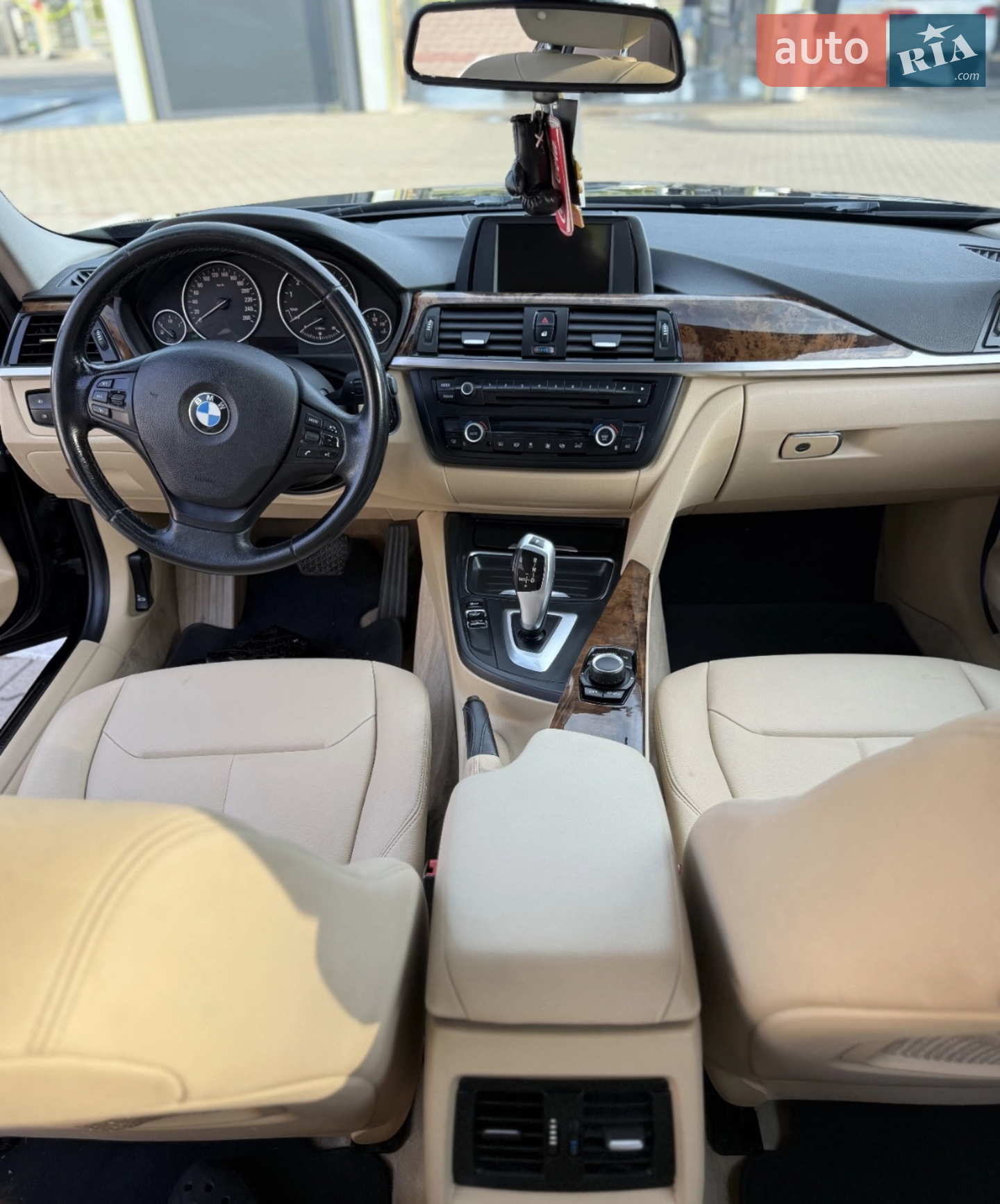 2012 BMW 3er - мініатюра 14