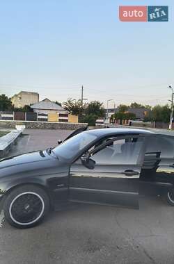 Седан BMW 3 Series 2000 в Миколаєві