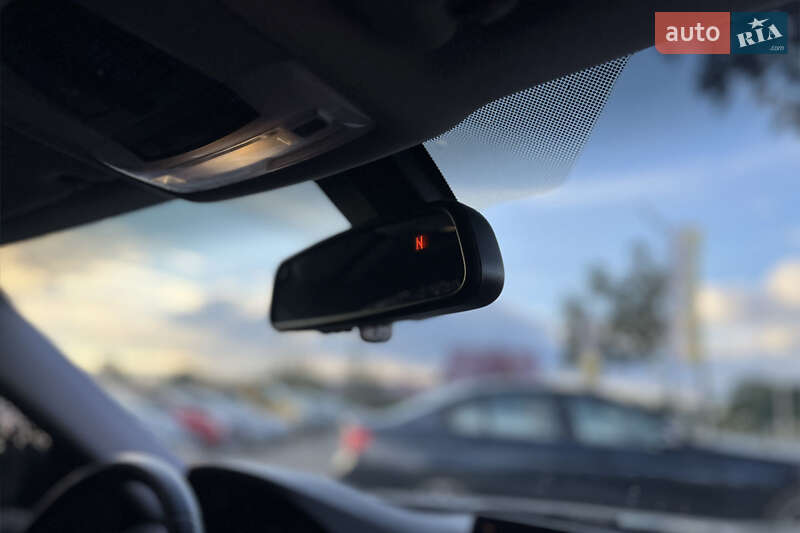 Седан BMW 3 Series 2017 в Коломые фото 29 Седан BMW 3 Series 2017 в Коломые