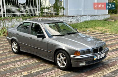 Седан BMW 3 Series 1995 в Черновцах