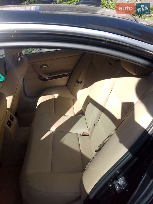 Седан BMW 3 Series 2011 в Киеве