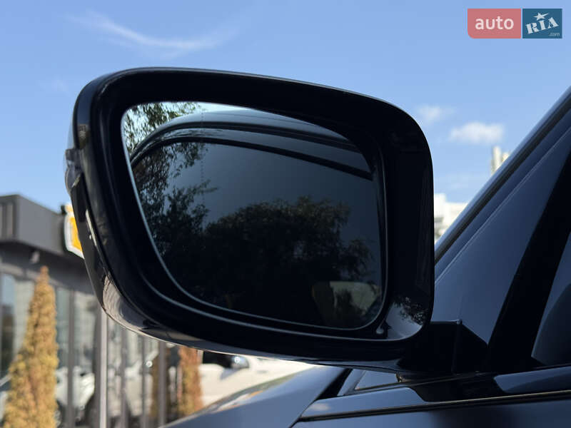 Седан BMW 3 Series 2022 в Києві