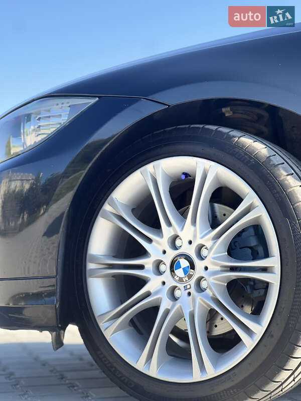 Універсал BMW 3 Series 2011 в Золочеві