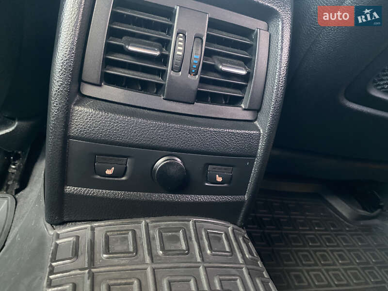 Седан BMW 3 Series 2013 в Одесі