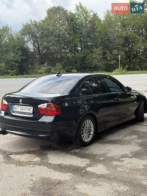 Седан BMW 3 Series 2006 в Ивано-Франковске