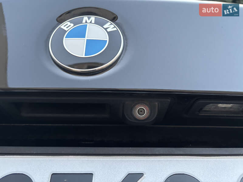 Седан BMW 3 Series 2017 в Харкові