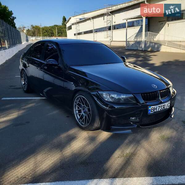 Седан BMW 3 Series 2005 в Белгороде-Днестровском фото 8 Седан BMW 3 Series 2005 в Белгороде-Днестровском