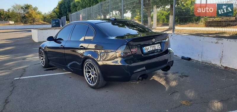 Седан BMW 3 Series 2005 в Белгороде-Днестровском фото 18 Седан BMW 3 Series 2005 в Белгороде-Днестровском