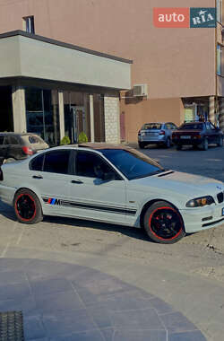 Седан BMW 3 Series 1998 в Тячеве