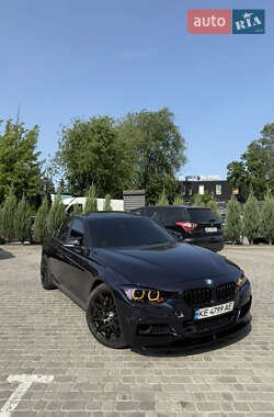 Седан BMW 3 Series 2013 в Дніпрі