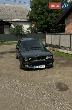 Купе BMW 3 Series 1983 в Чернівцях