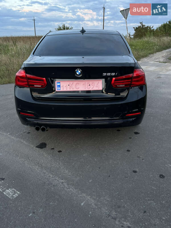 Седан BMW 3 Series 2016 в Золочеве фото 6 Седан BMW 3 Series 2016 в Золочеве