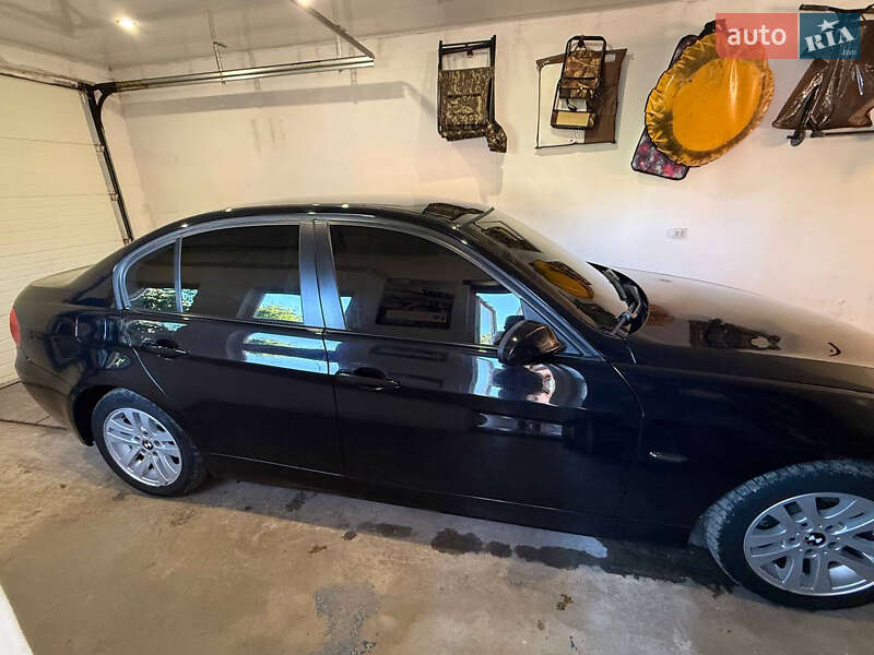 Седан BMW 3 Series 2007 в Конотопі