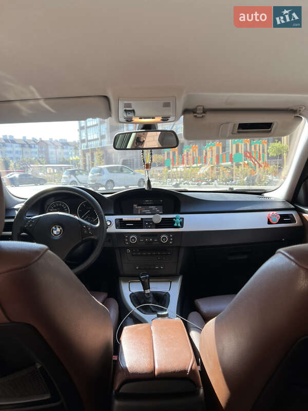 Седан BMW 3 Series 2008 в Киеве