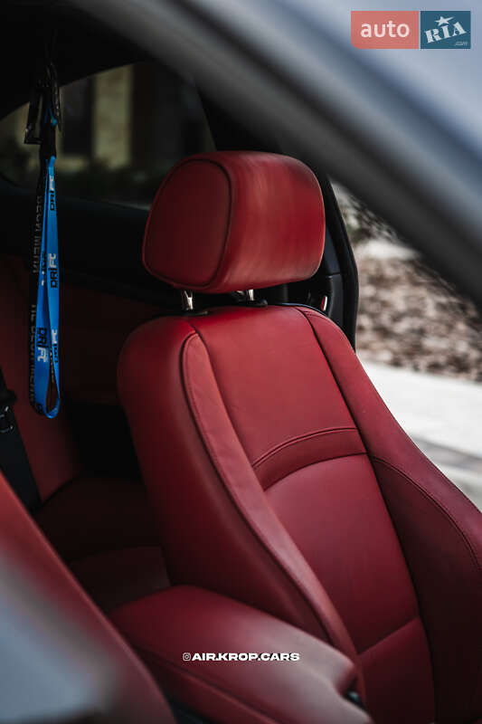 Купе BMW 3 Series 2011 в Кропивницькому