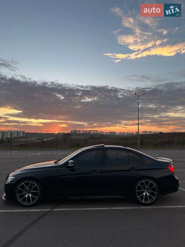 Седан BMW 3 Series 2014 в Ровно