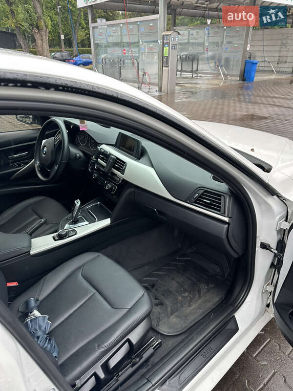Седан BMW 3 Series 2015 в Киеве фото 9 Седан BMW 3 Series 2015 в Киеве
