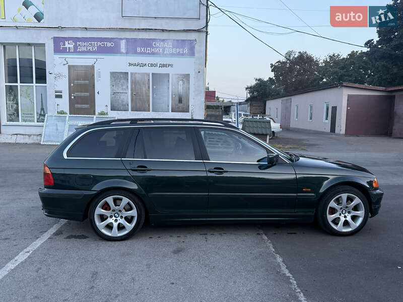 Универсал BMW 3 Series 2001 в Чернигове
