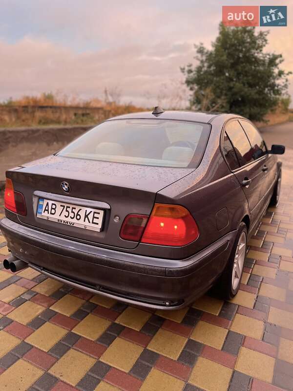 Седан BMW 3 Series 1999 в Гайсине