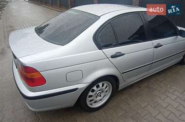 Седан BMW 3 Series 2004 в Києві
