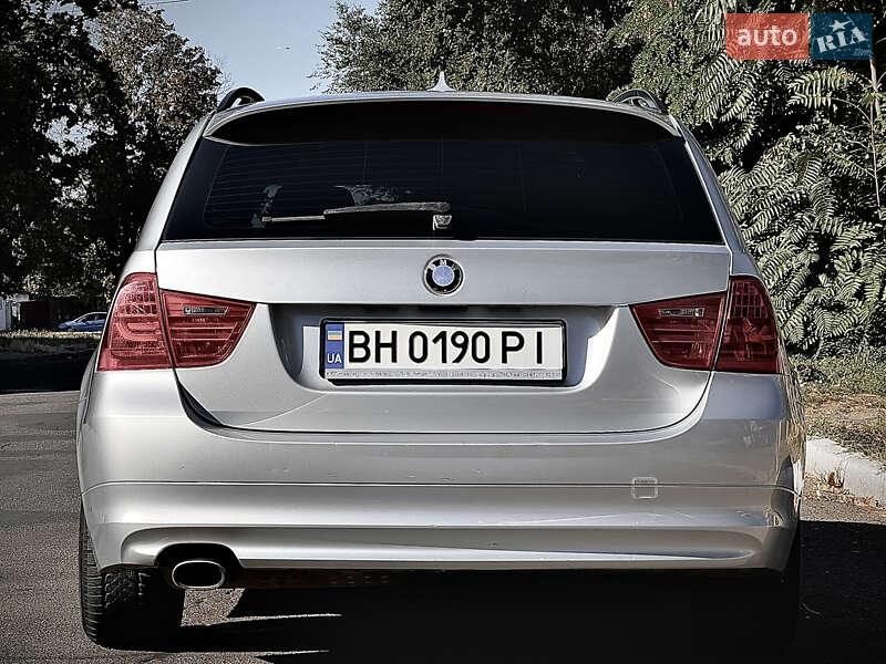 Універсал BMW 3 Series 2009 в Сумах фото 6 Універсал BMW 3 Series 2009 в Сумах