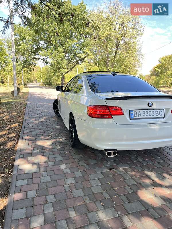 Купе BMW 3 Series 2012 в Кропивницком