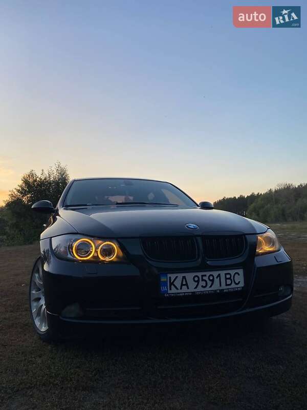 AUTO.RIA – Продаж БМВ 3 Серія 325i AT бу: купити BMW 3 Series 325i