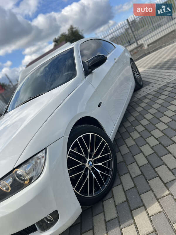 Купе BMW 3 Series 2007 в Рокитном