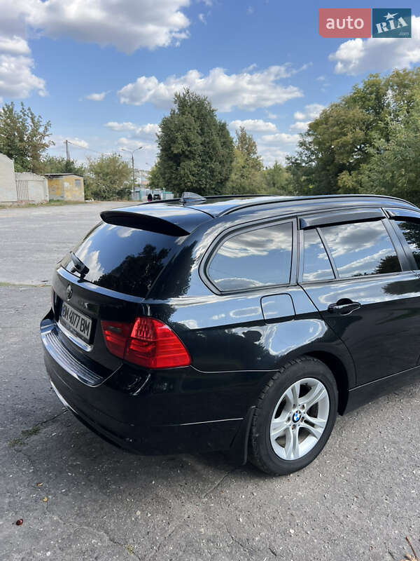 Универсал BMW 3 Series 2010 в Захарьевке