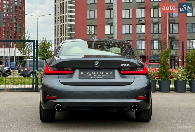 Седан BMW 3 Series 2019 в Киеве
